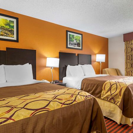Rodeway Inn Coopersville Esterno foto