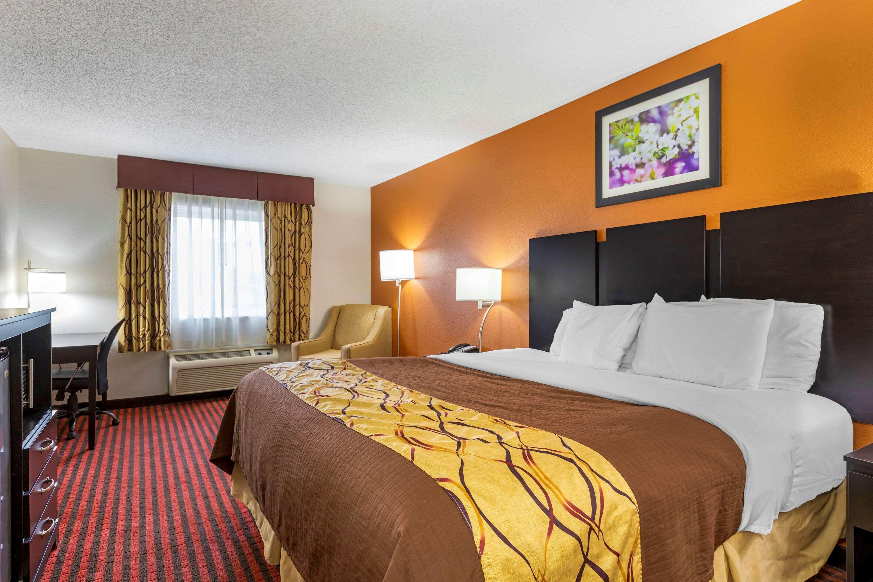 Rodeway Inn Coopersville Esterno foto