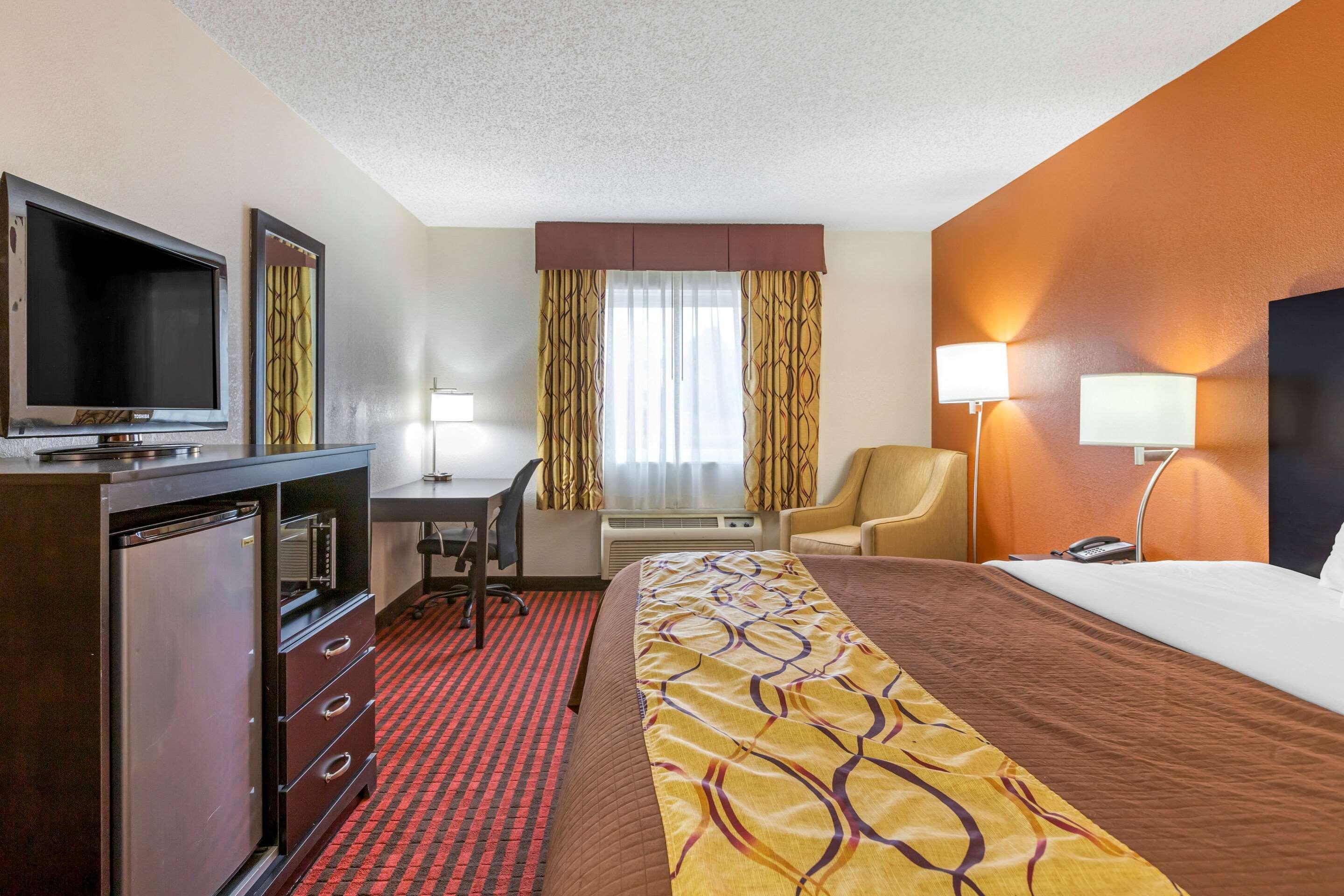 Rodeway Inn Coopersville Esterno foto